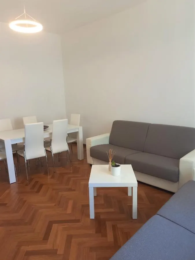 Appartamento Handy&Rivieni Roma
